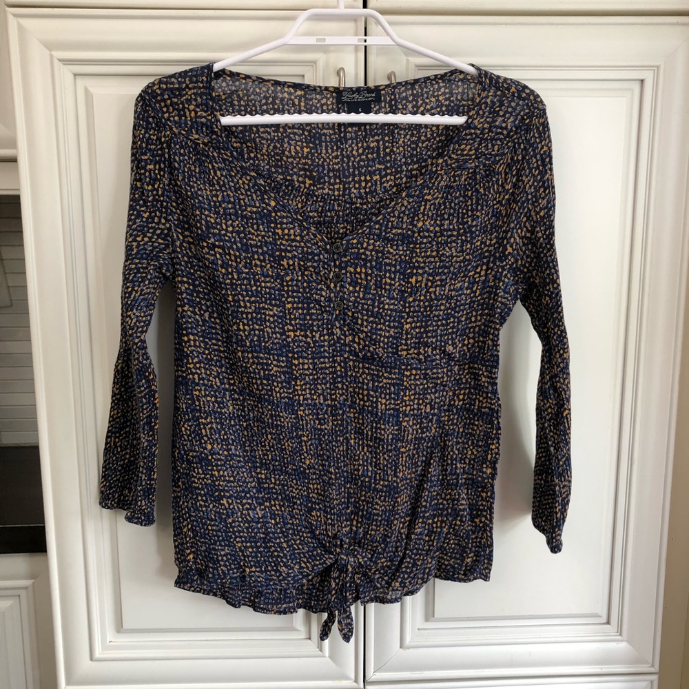 Lucky Brand blue and gold lightweight blouse